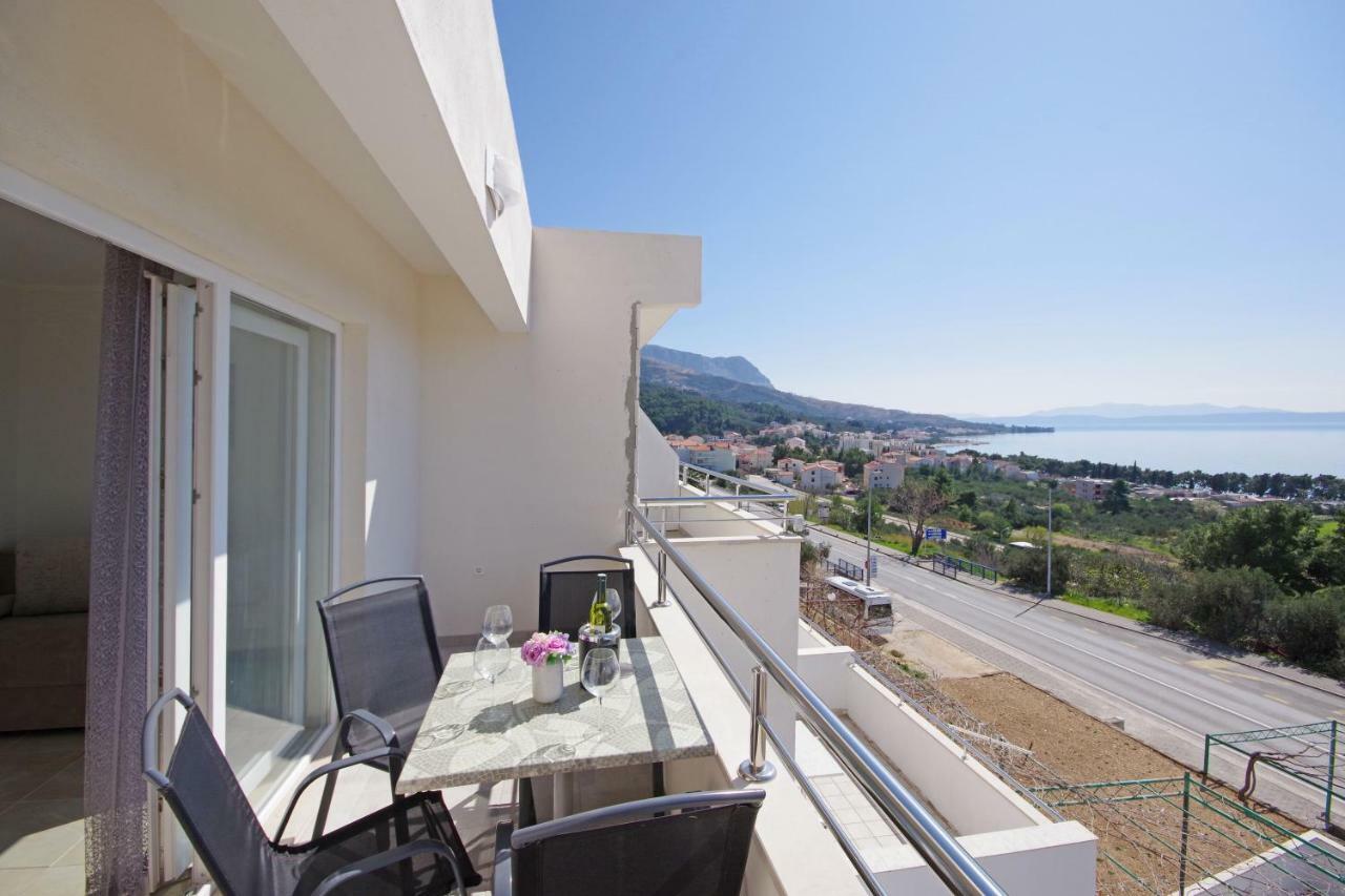 Apartmani Tomas Tučepi Exteriör bild
