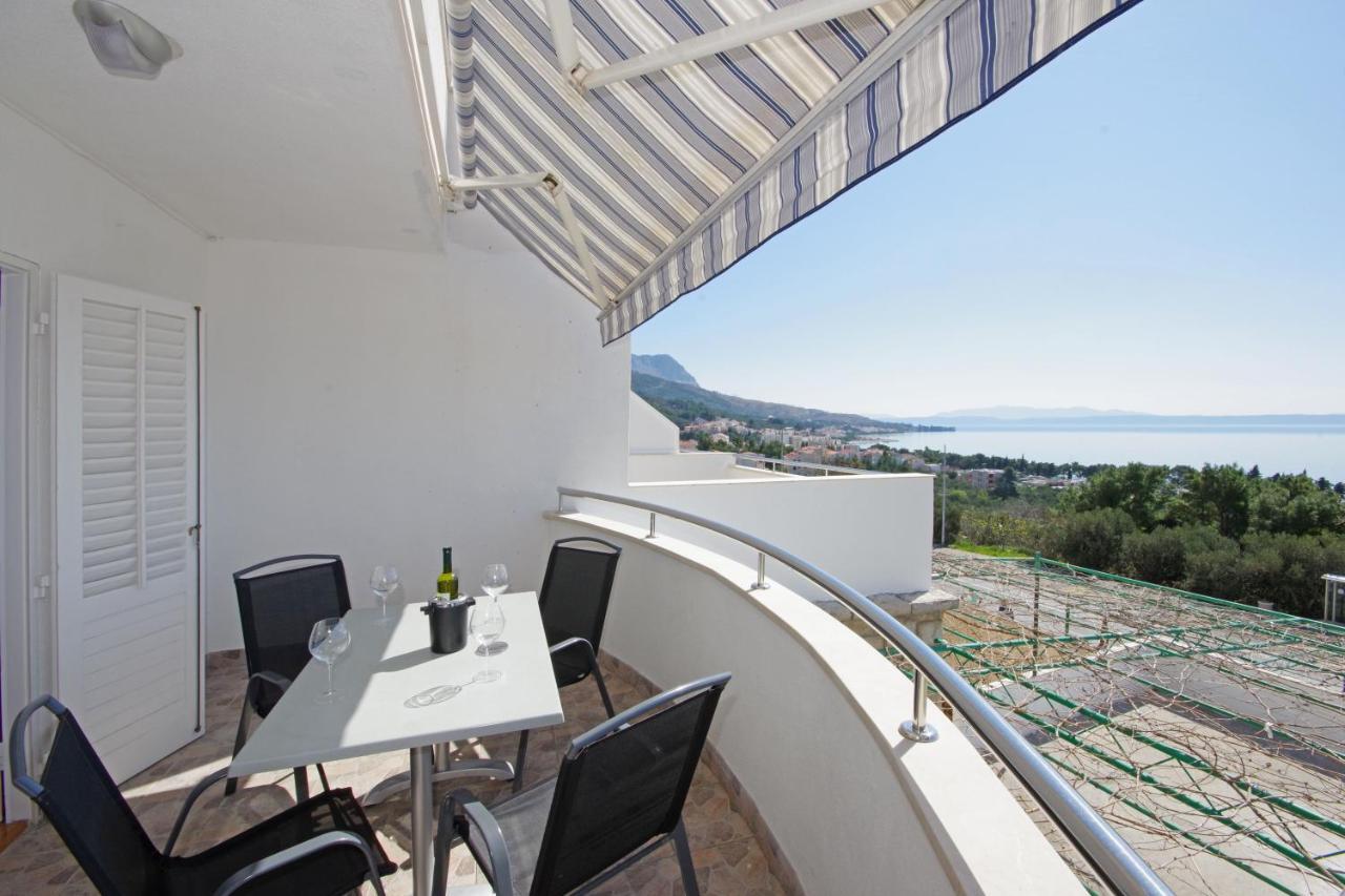 Apartmani Tomas Tučepi Exteriör bild